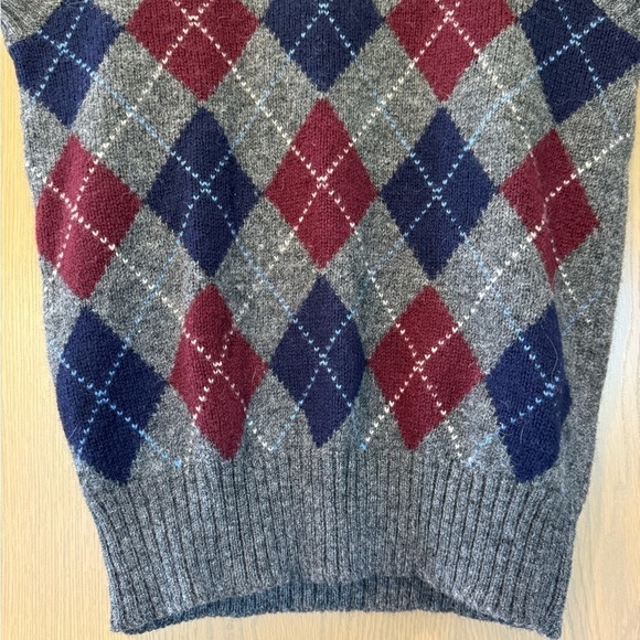 Vintage Woolrich Shetland Wool Argyle V-Neck Vest / Large - Picture 3 of 8